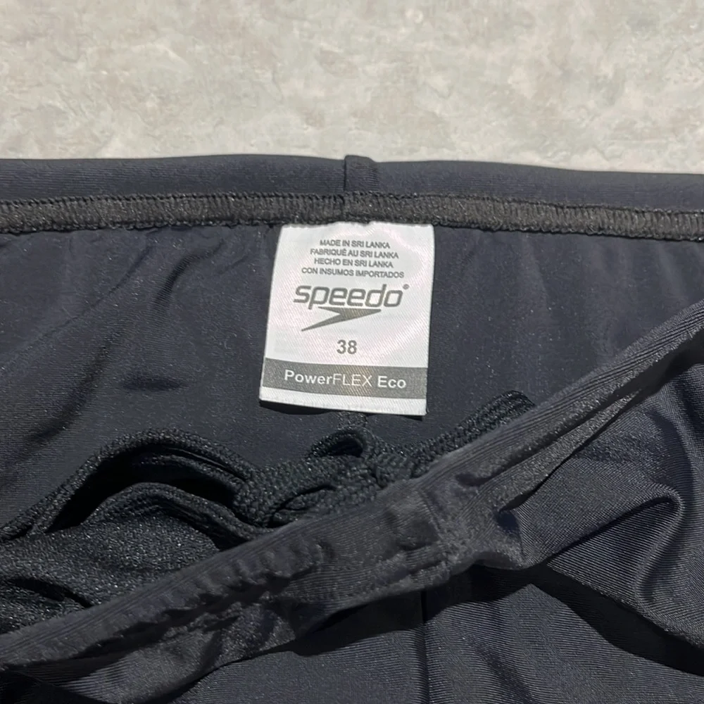 Speedo - Picture 10 of 11